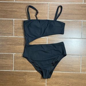 Shade & Shore Black One Piece Swim Suit